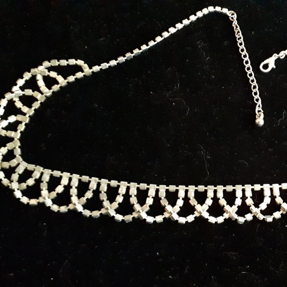 1960's Rhinestone Necklace - Picture 4 of 6